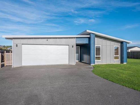 13 Pohatu Lane, Otaki