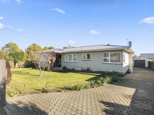 318 Seaview Road, Stoke
