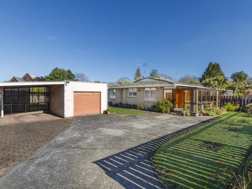 13A Wanganui Road, Marton