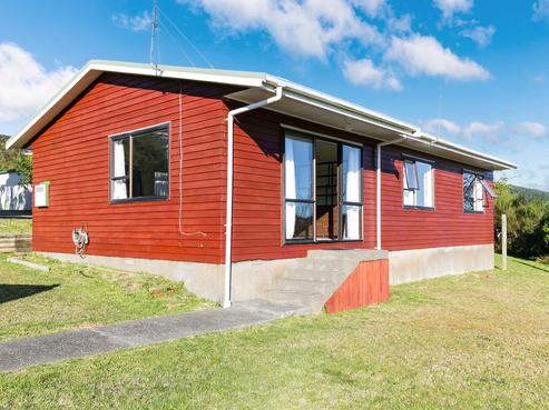 38 Parklands Drive, Karori