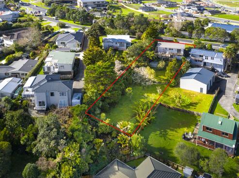 108 Hibiscus Coast Highway, Red Beach
