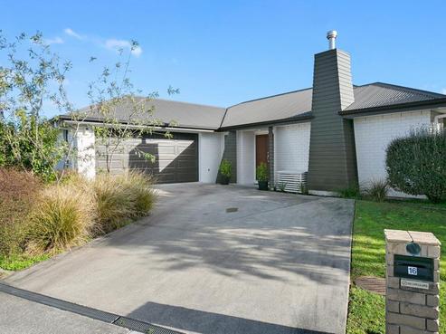 16 Jasmine Place, Cambridge