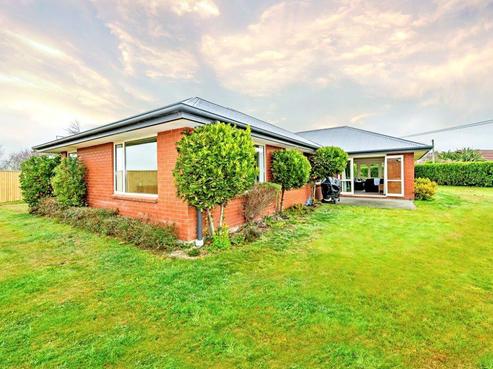 32 Woodville Street, Leeston