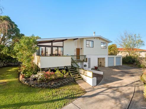 103 Weatherly Road, Torbay