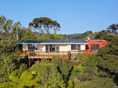 58B Wattle Bay Road, Manukau Heads