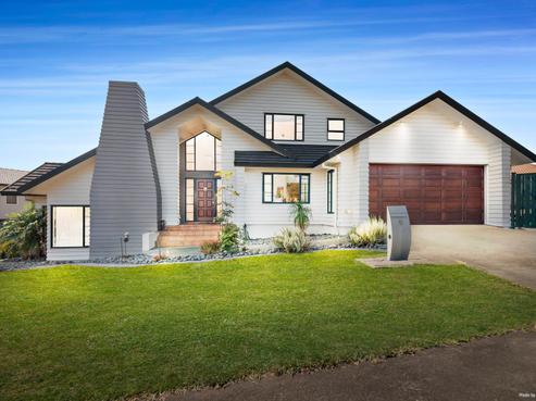 9 Oakridge Way, Northpark