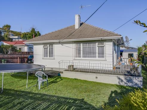 1/8 Matai Street, Stoke