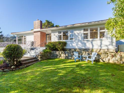 26 Pinehaven Road, Pinehaven