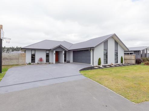 8 Blue Jean Avenue, Rolleston