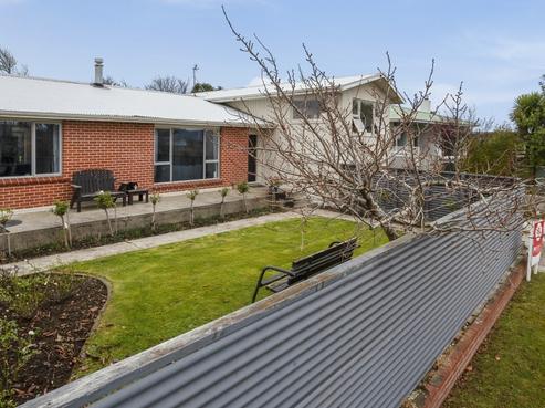 25 White Street, Newfield