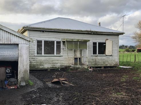 665 Newall Road, Okato