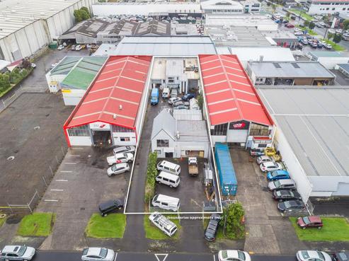 5 Botha Road, Penrose