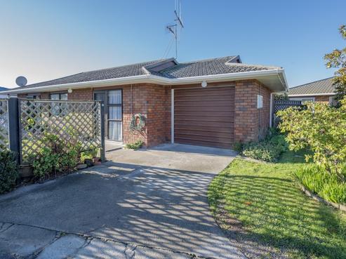 7/35 Matene Street, Otaki