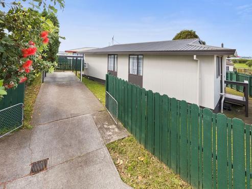 4/15 Barneys Farm Road, Clendon Park