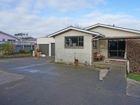 13 Jenkin Street, Strathern