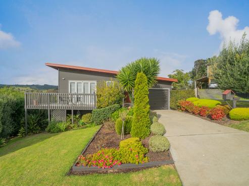 7 Empressa Heights, Helensville