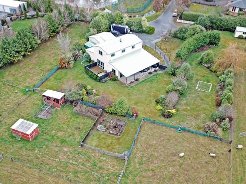 13 Bridge Street, Southbridge