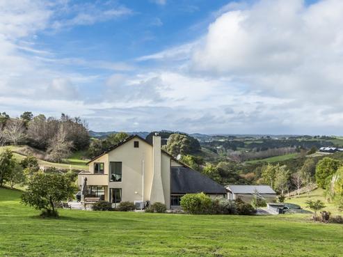 39 Sandstone Road, Whitford