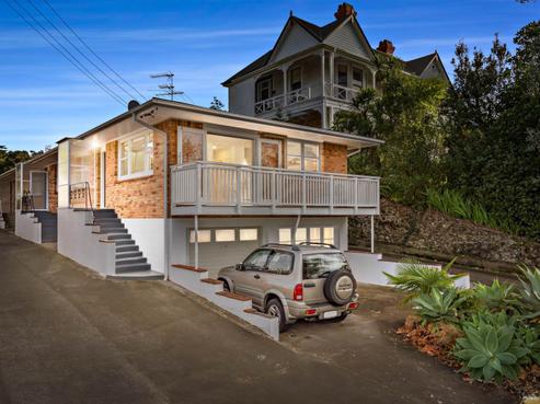 1/45 Vauxhall Road, Devonport