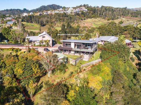125 Chevron Crescent, Whangamata