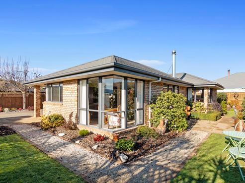 50 Starveall Street, Brightwater