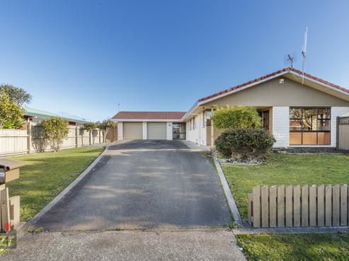 8 Nancy Avenue, Feilding