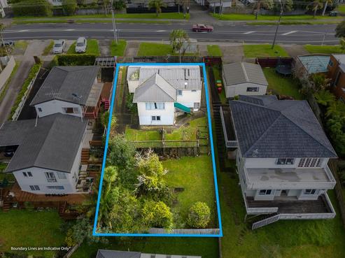 693 Beach Road, Rothesay Bay