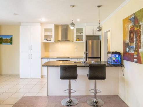 132 Avonhead Road, Avonhead