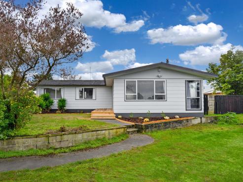 9 Raleigh Place, Flaxmere