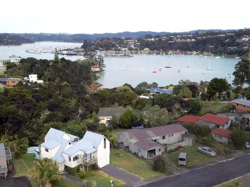 26 Tirairaka Terrace, Russell