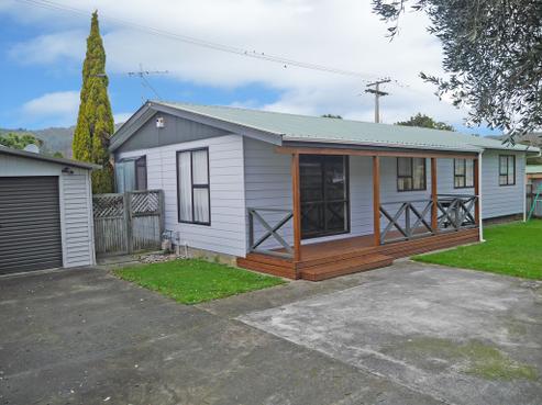 385B Cambridge Terrace, Naenae