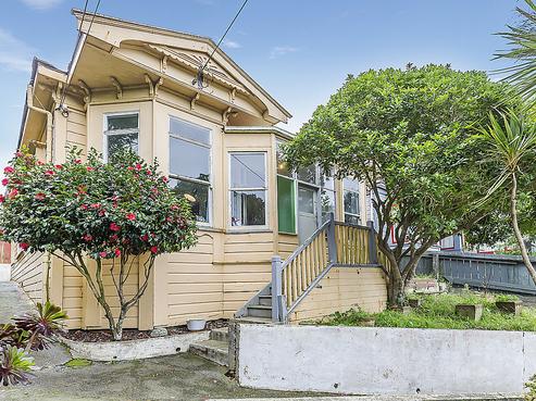 16 Morton Street, Berhampore