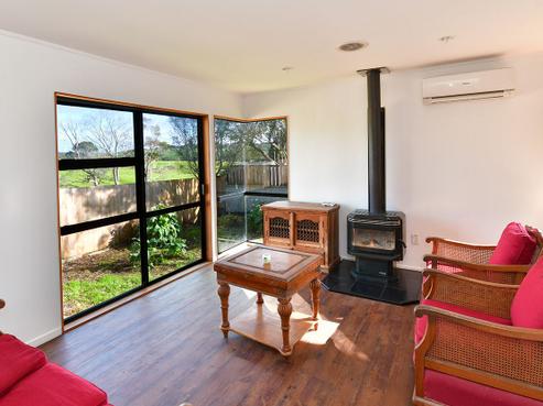 19 Cornel Circle, Snells Beach