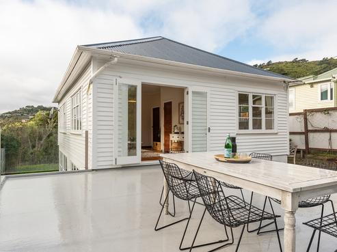 1 Warwick Street, Wilton