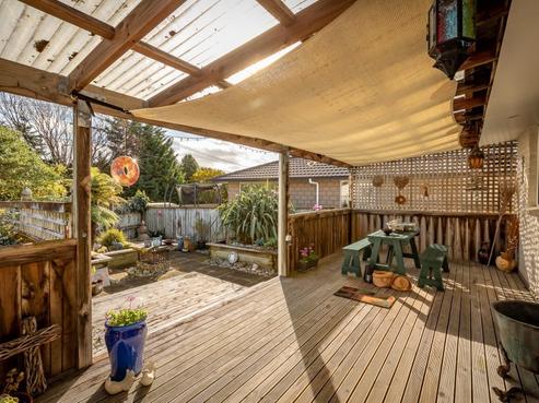 25 Pehi Kupa Street, Waikanae