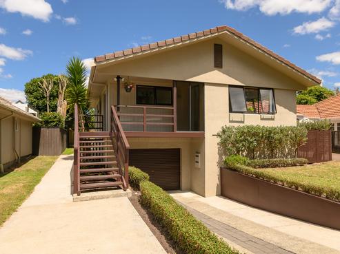 18 Wylie Street, Glenholme