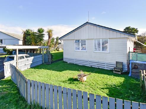 14B Frank Hewitt Street, Pukekohe
