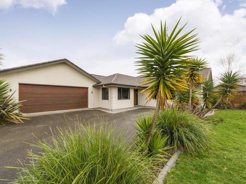 5 Boronia Court, Milson