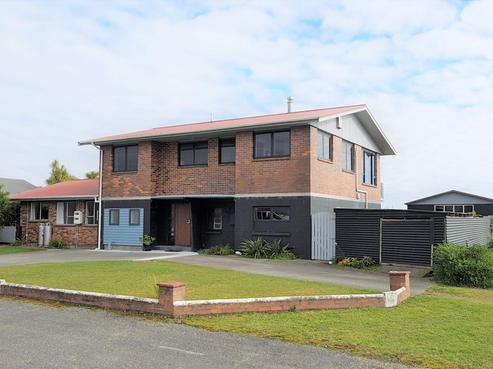 165 Revell Street, Hokitika