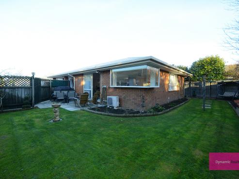 8A Middlepark Road, Sockburn