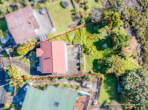 102 Tiroroa Avenue, Te Atatu South