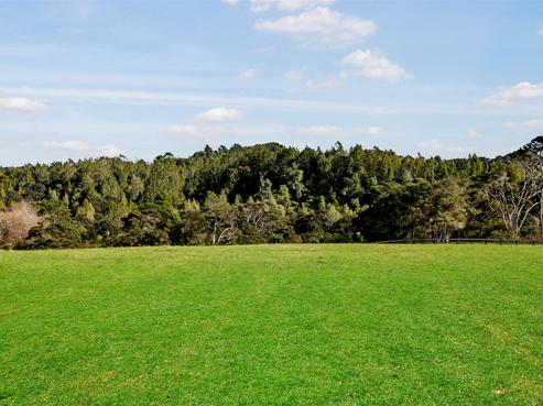 28A Tram Valley Road, Swanson