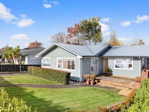 12 Mountbatten Avenue, Hillcrest