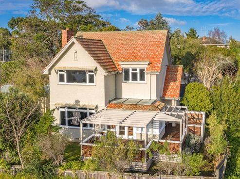 85 Great North Road, Saint Johns Hill