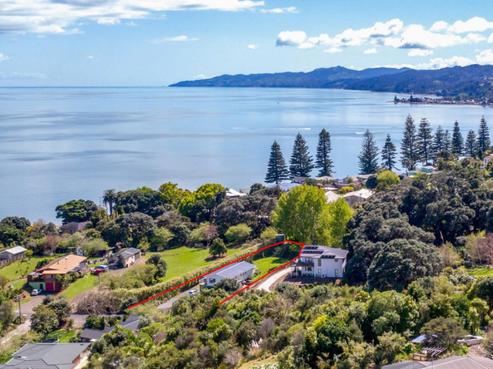 15 Springfield Avenue, Thornton Bay