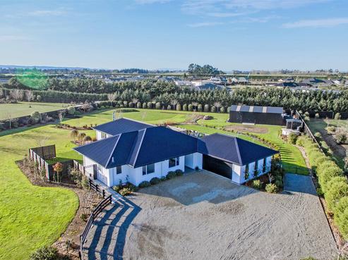 64 Cullen Avenue, Swannanoa