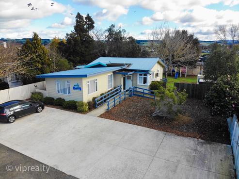79 Ranolf Street, Victoria