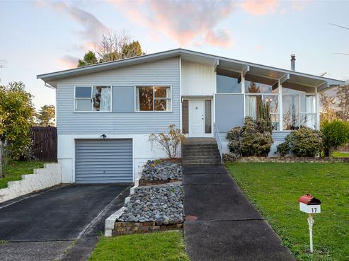 17 Robert Allan Way, Pakuranga Heights