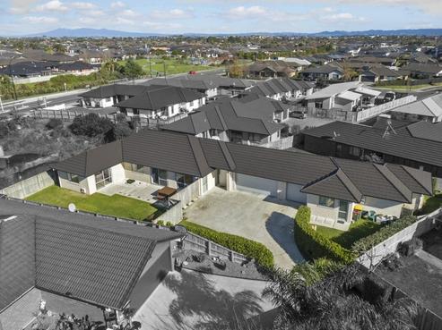 8 Raupo Place, Rototuna North