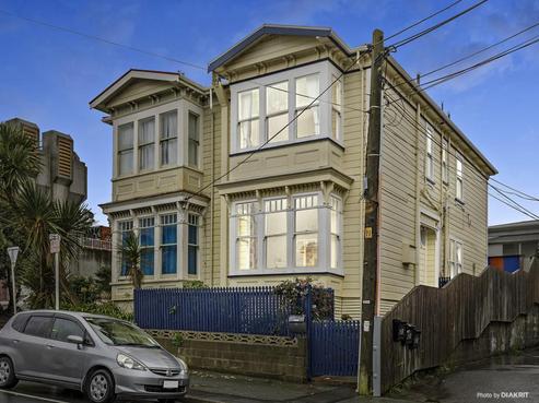 75 Mein Street, Newtown